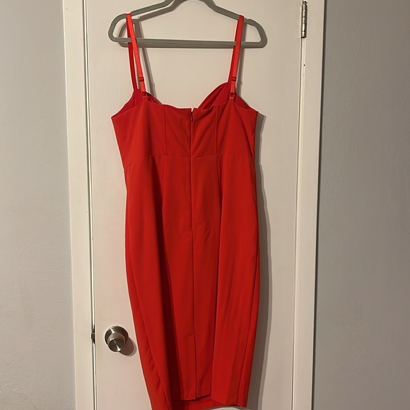 Sergio Hudson Red Bustier Midi Dress - Picture 8 of 8